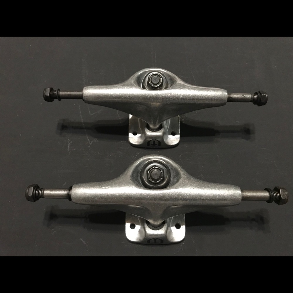 Tensor 5.00" Reg Alloy Raw/Light Skateboard Trucks